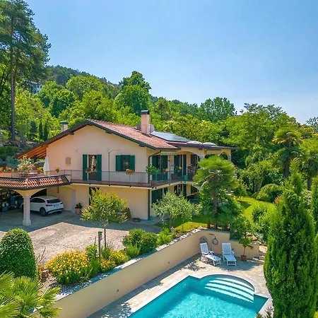 Welcoming With Pool & Lakeview! - Emilia Villa Ranco