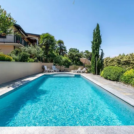 Willa Welcoming With Pool & Lakeview! - Emilia Ranco