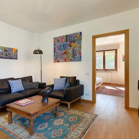 Villa Welcoming With Pool & Lakeview! - Emilia Ranco